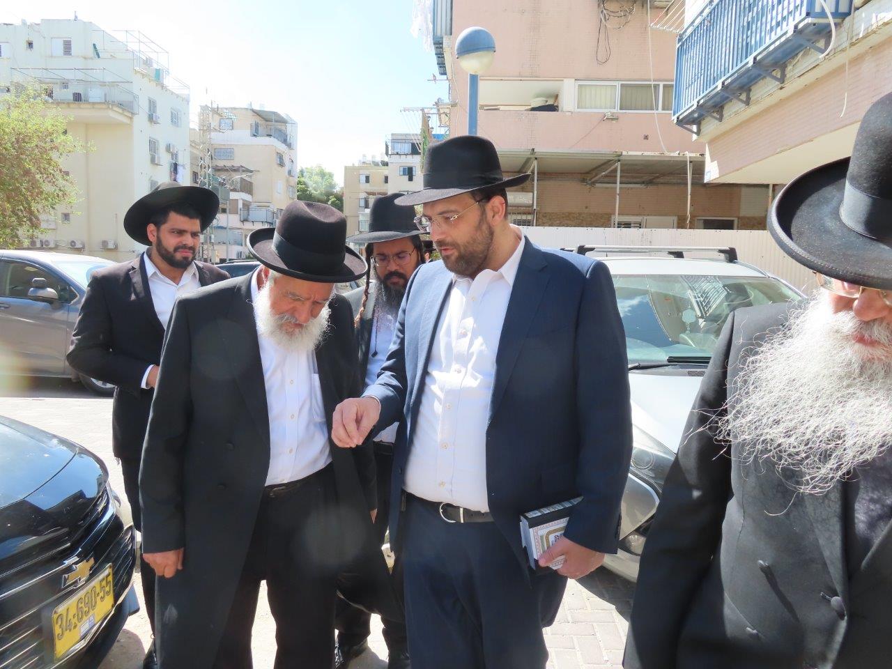 הגר"ש מחפוד בברכת האילנות