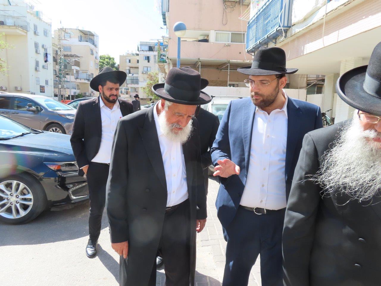 הגר"ש מחפוד בברכת האילנות