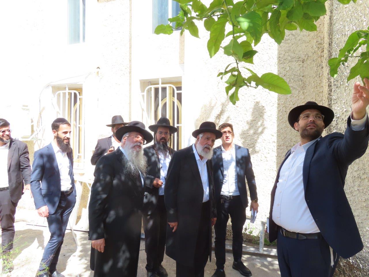 הגר"ש מחפוד בברכת האילנות