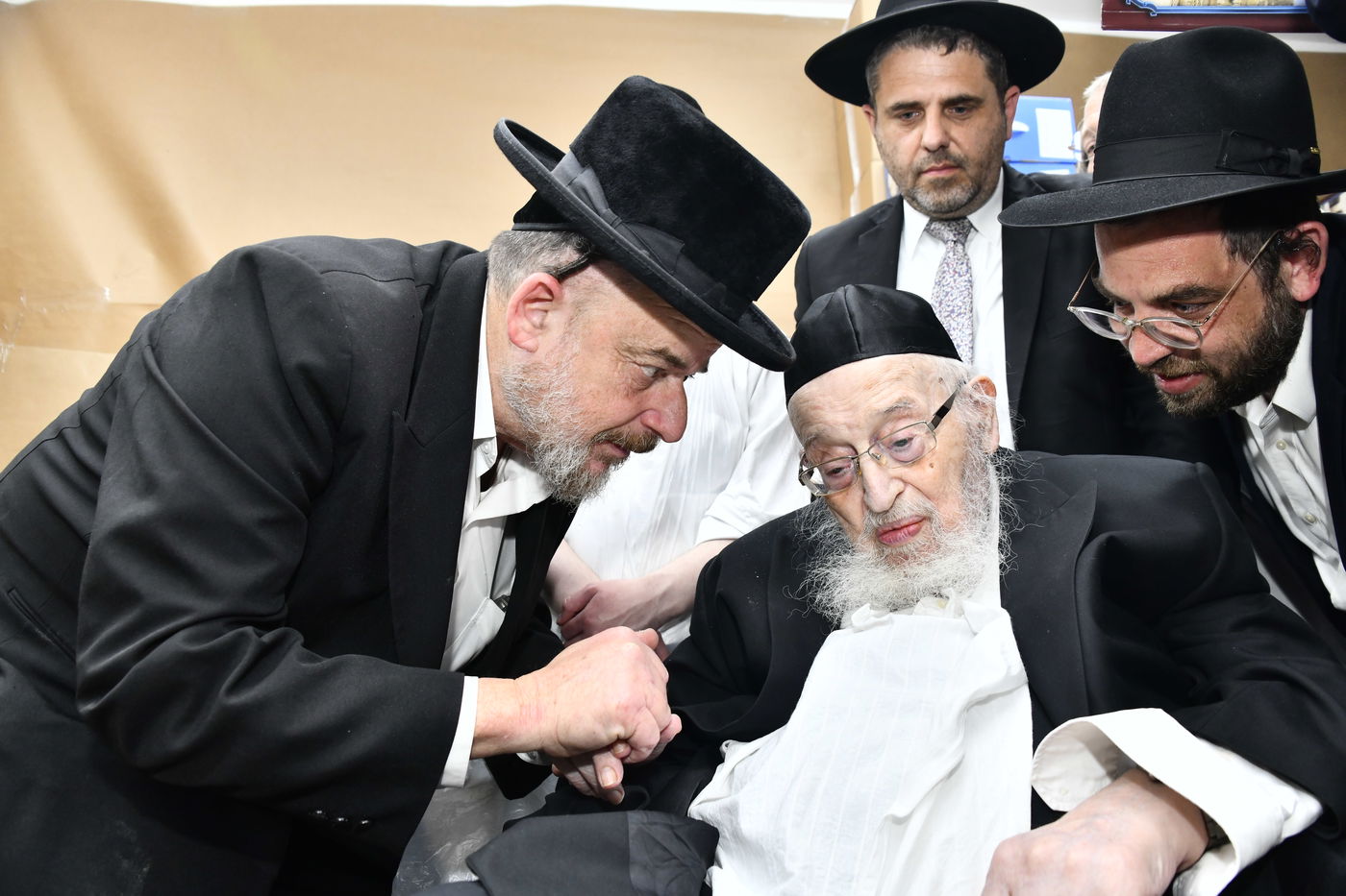 הגרמ"צ ברגמן באפיית מצות