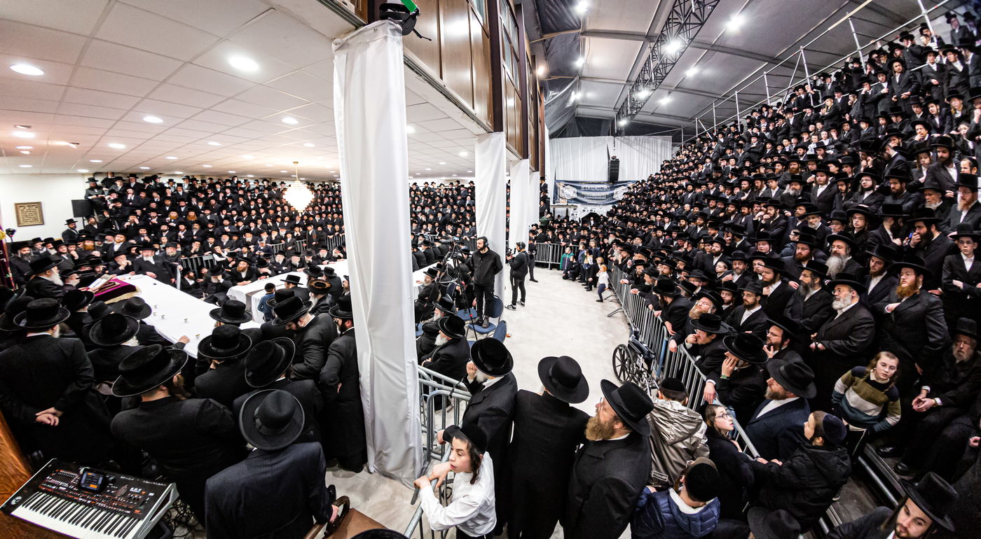 מעמד הכנסת ספר תורה לביהמ"ד באבוב באנטווערפן