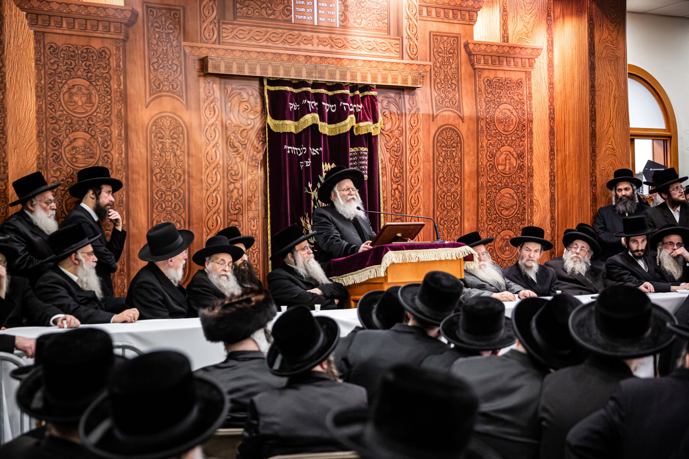 מעמד הכנסת ספר תורה לביהמ"ד באבוב באנטווערפן