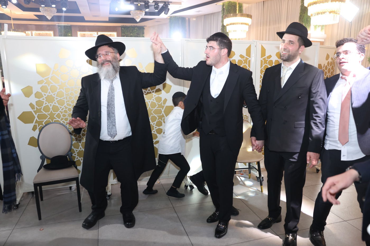 אורי טרבלסי חיתן את בתו, רבנים ואישי ציבור הגיעו לחגוג