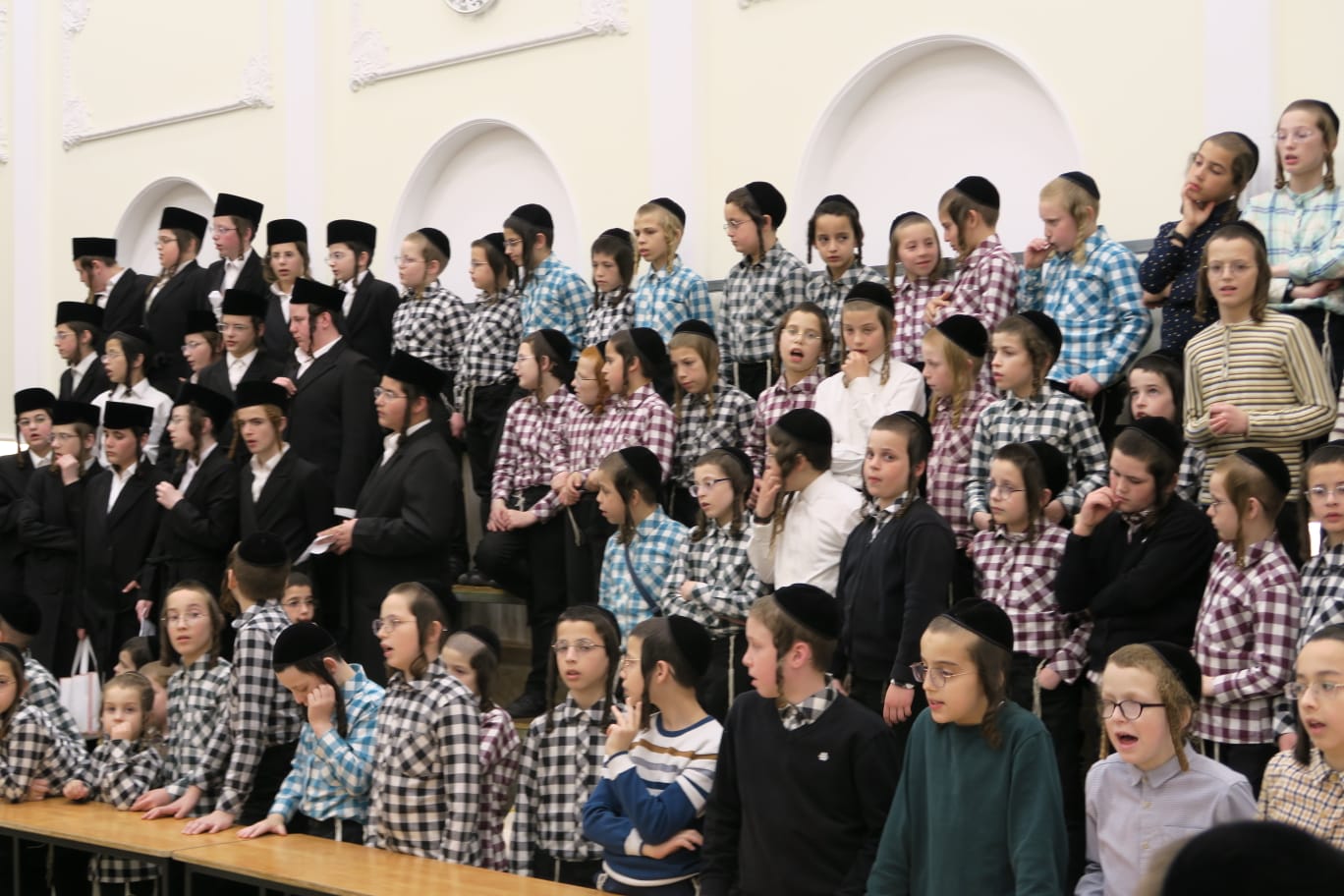 מעמד הקרישמליינען בנדבורנה אלעד - זוויעהיל