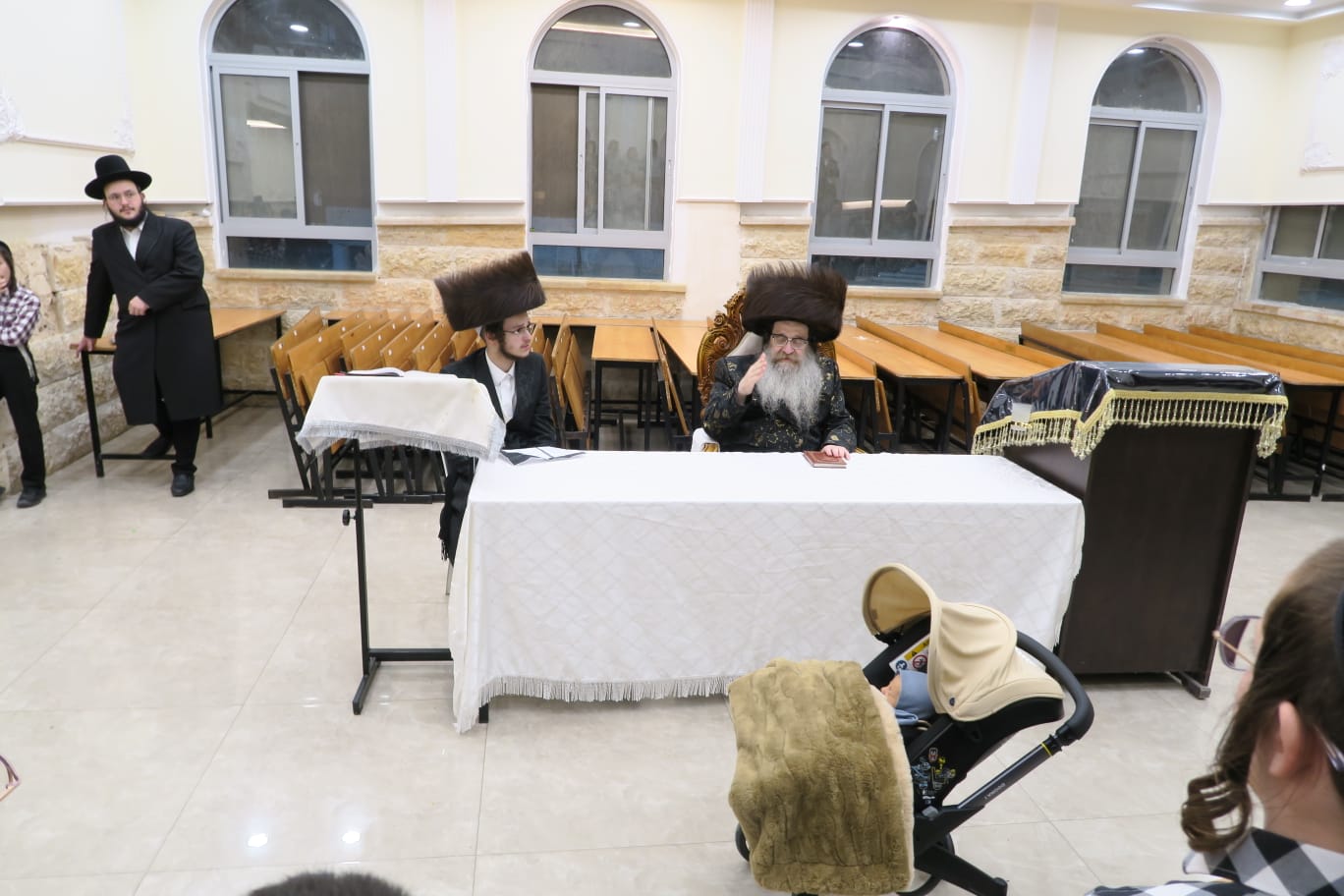 מעמד הקרישמליינען בנדבורנה אלעד - זוויעהיל