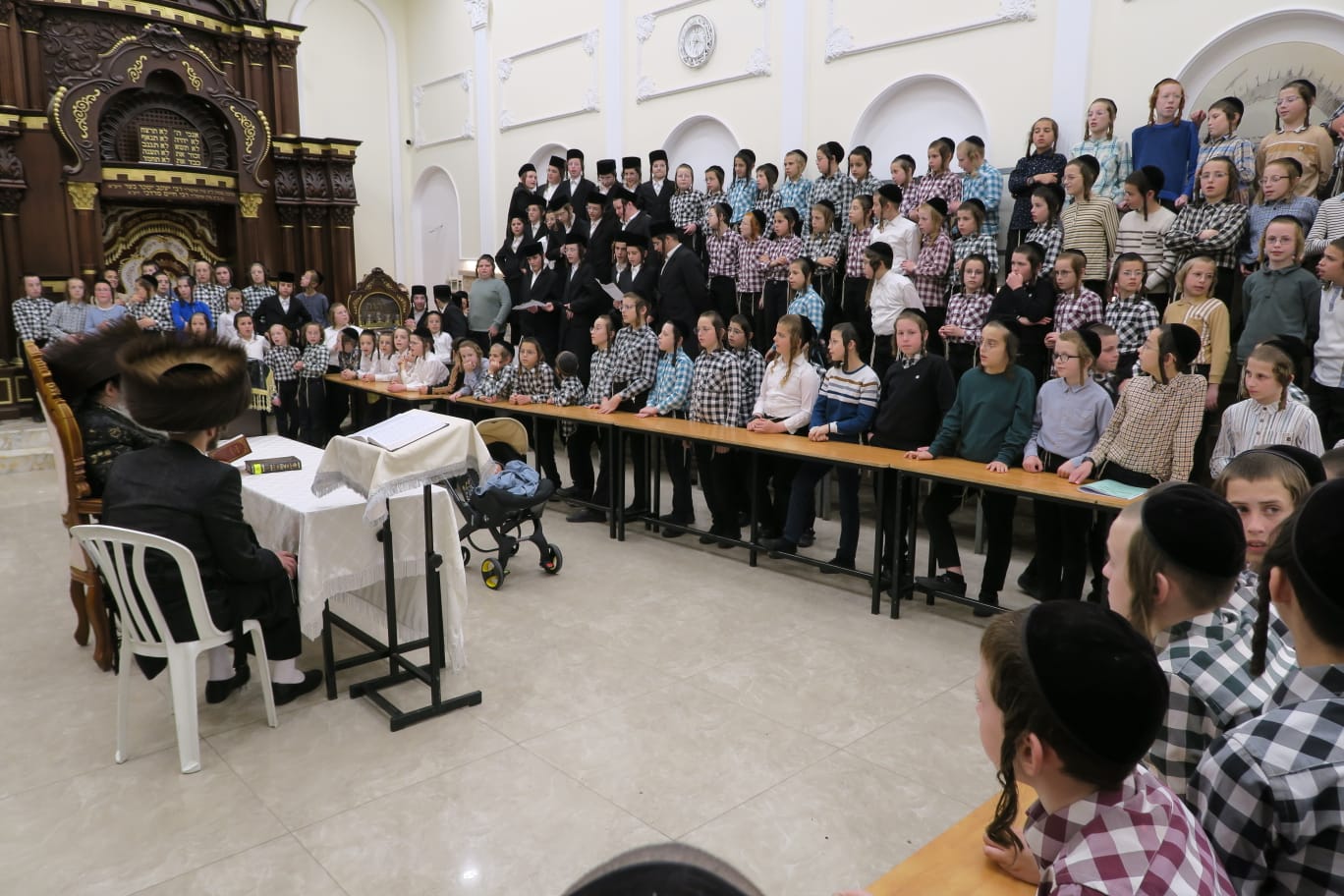 מעמד הקרישמליינען בנדבורנה אלעד - זוויעהיל