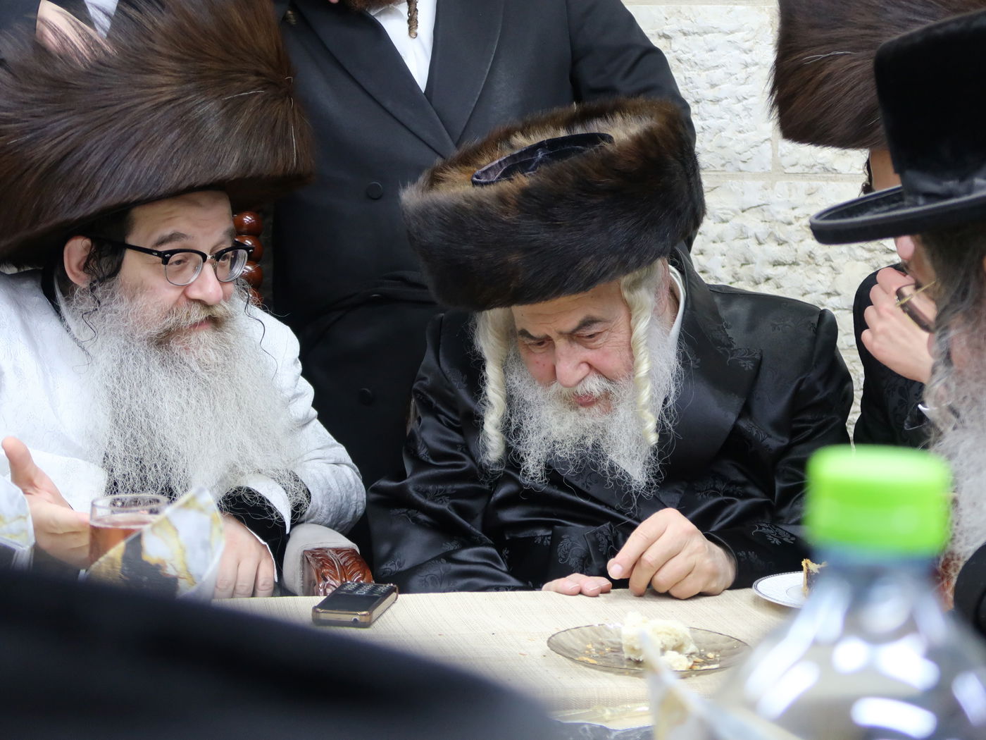 שמחת הברית בחצרות נדבורנה אלעד - זוויעהיל 