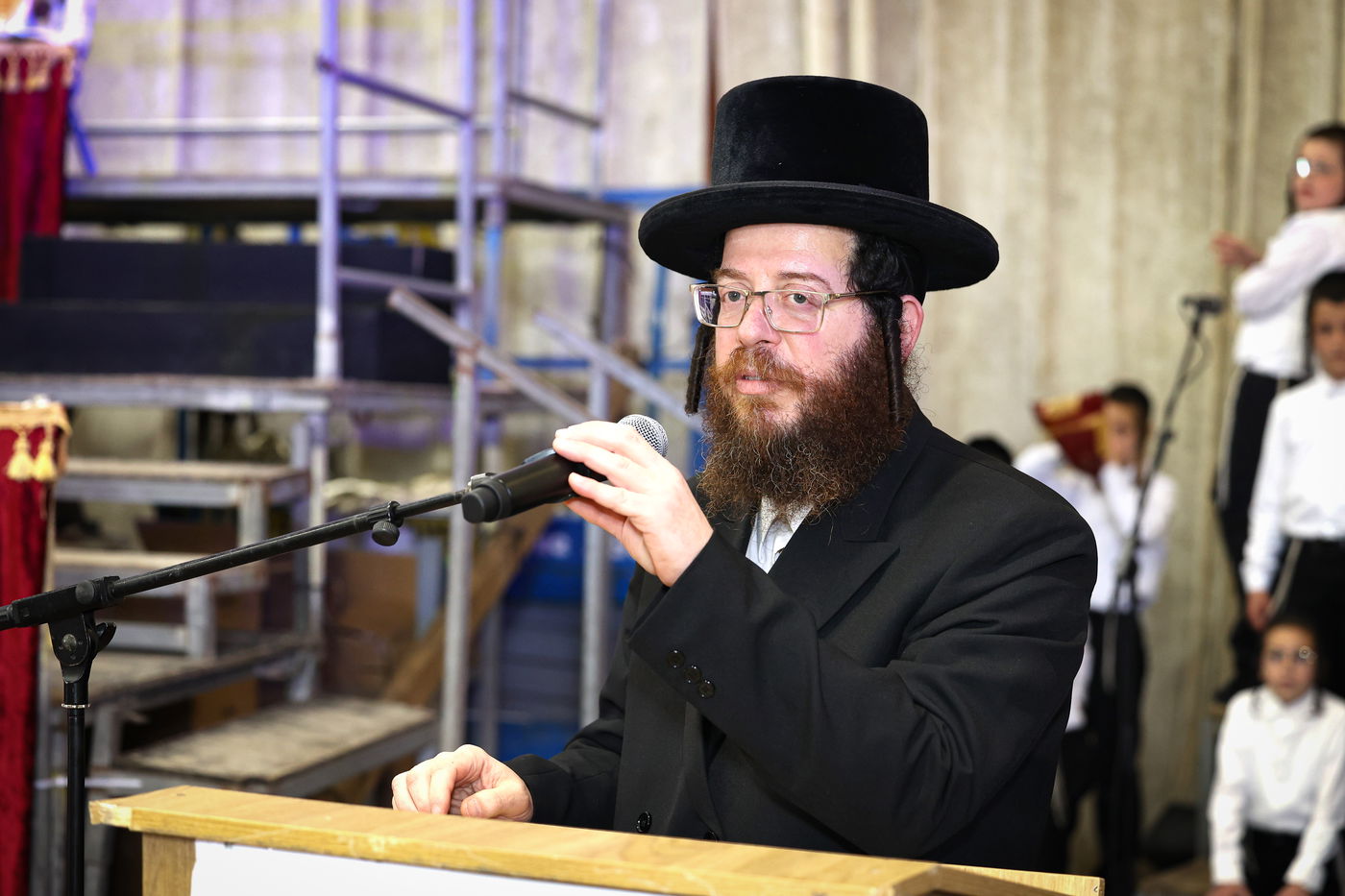 מעמד חומש סעודה בתלמוד תורה דרכי אבות צאנז בנתניה