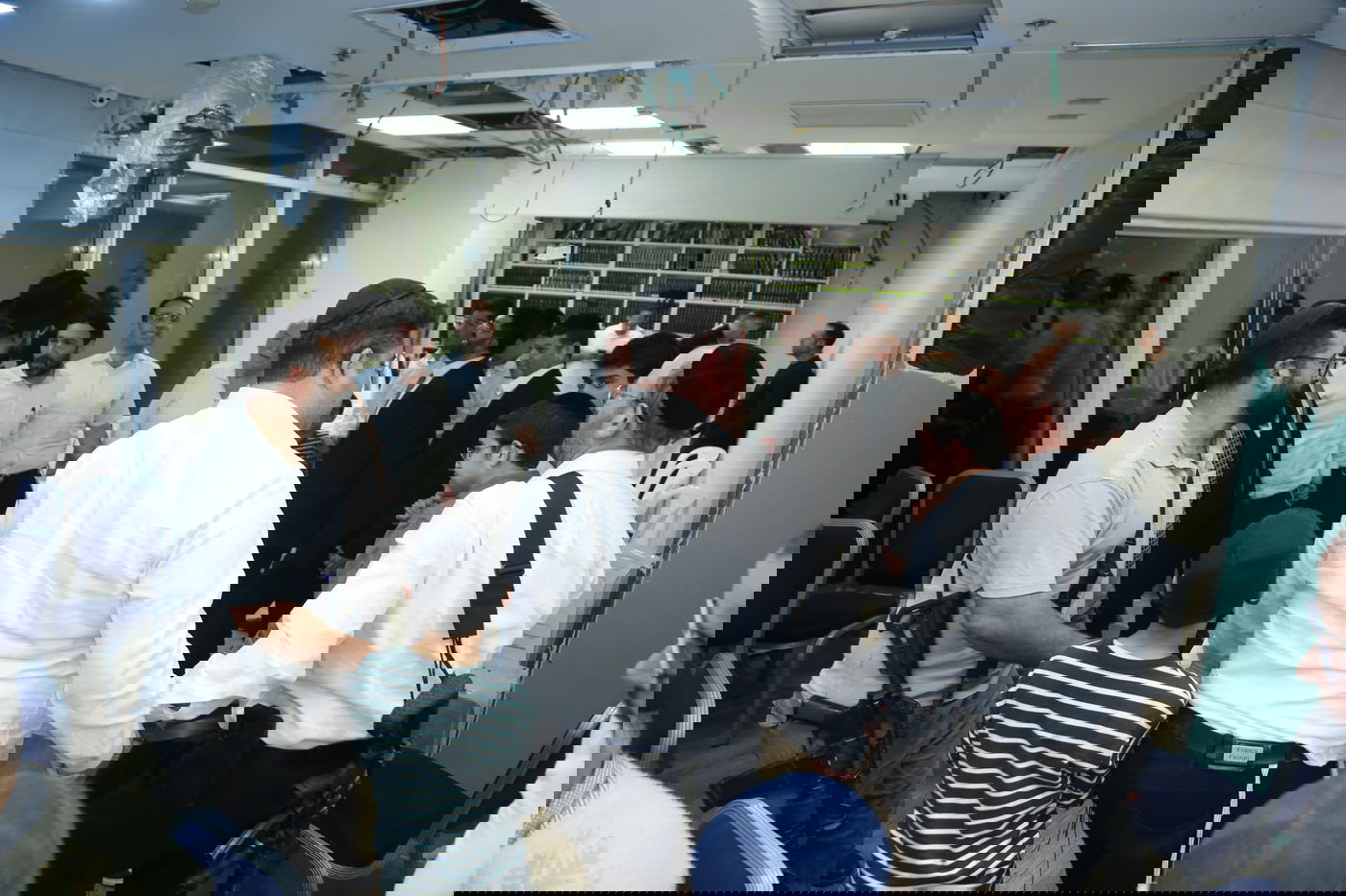 סיום מסכת מגילה בבסר 3