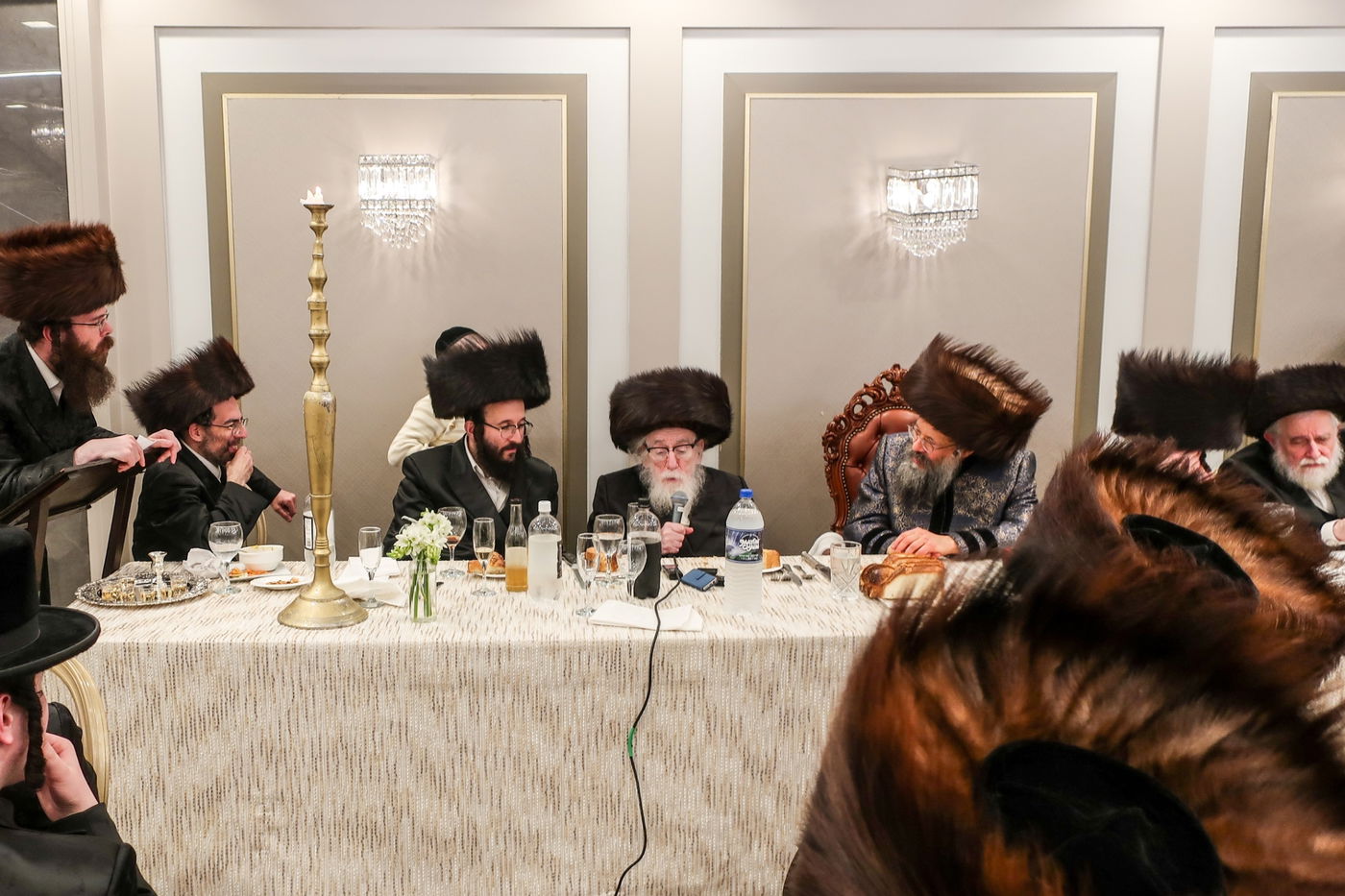 שמחת השבע ברכות לנכדת האדמו"ר מבאבוב 45