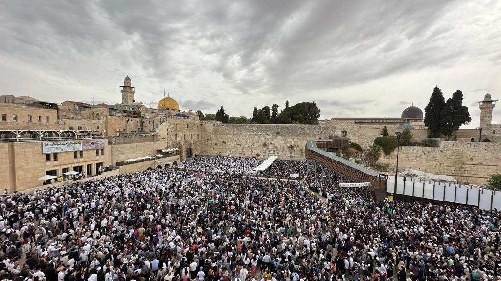 ברכת כהנים ברחבת הכותל המערבי