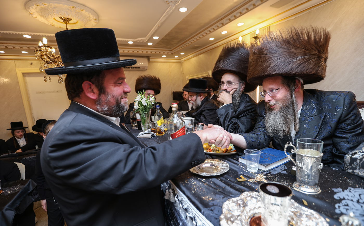 שבע ברכות ומעמד "ותגדל כבודו" בקהילת אזמרה בצפת