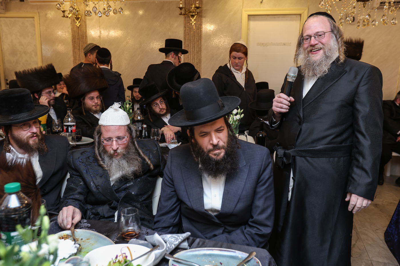 שבע ברכות ומעמד "ותגדל כבודו" בקהילת אזמרה בצפת