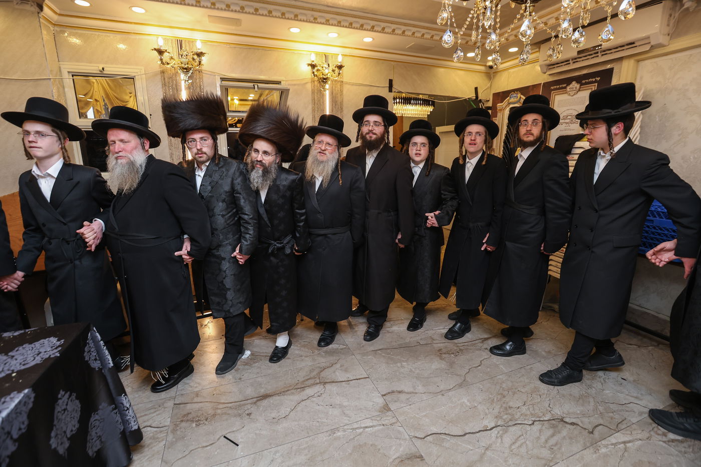 שבע ברכות ומעמד "ותגדל כבודו" בקהילת אזמרה בצפת