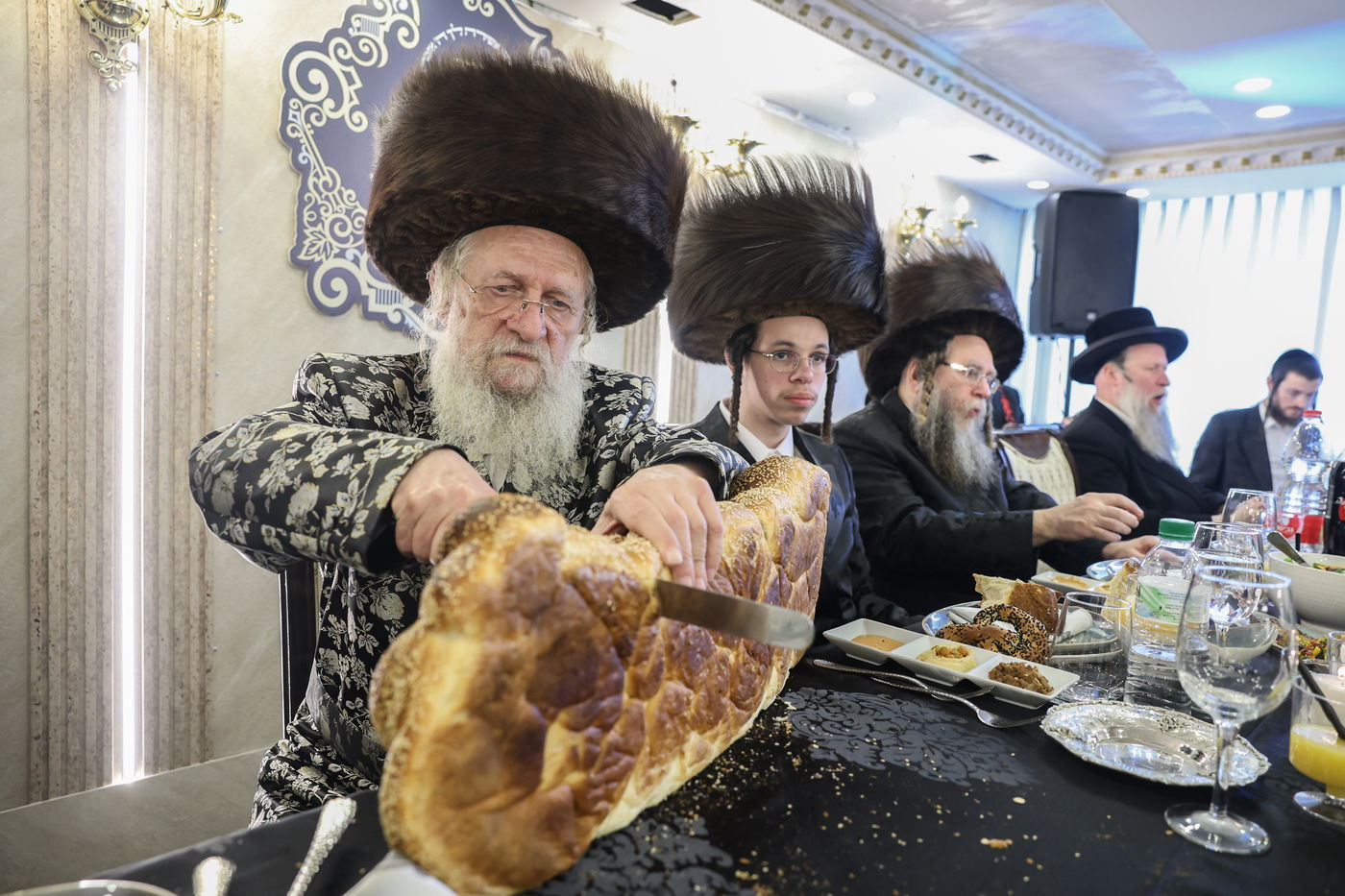 שבע ברכות ומעמד "ותגדל כבודו" בקהילת אזמרה בצפת