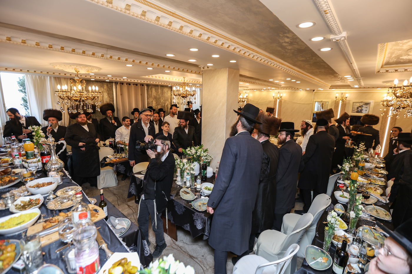 שבע ברכות ומעמד "ותגדל כבודו" בקהילת אזמרה בצפת