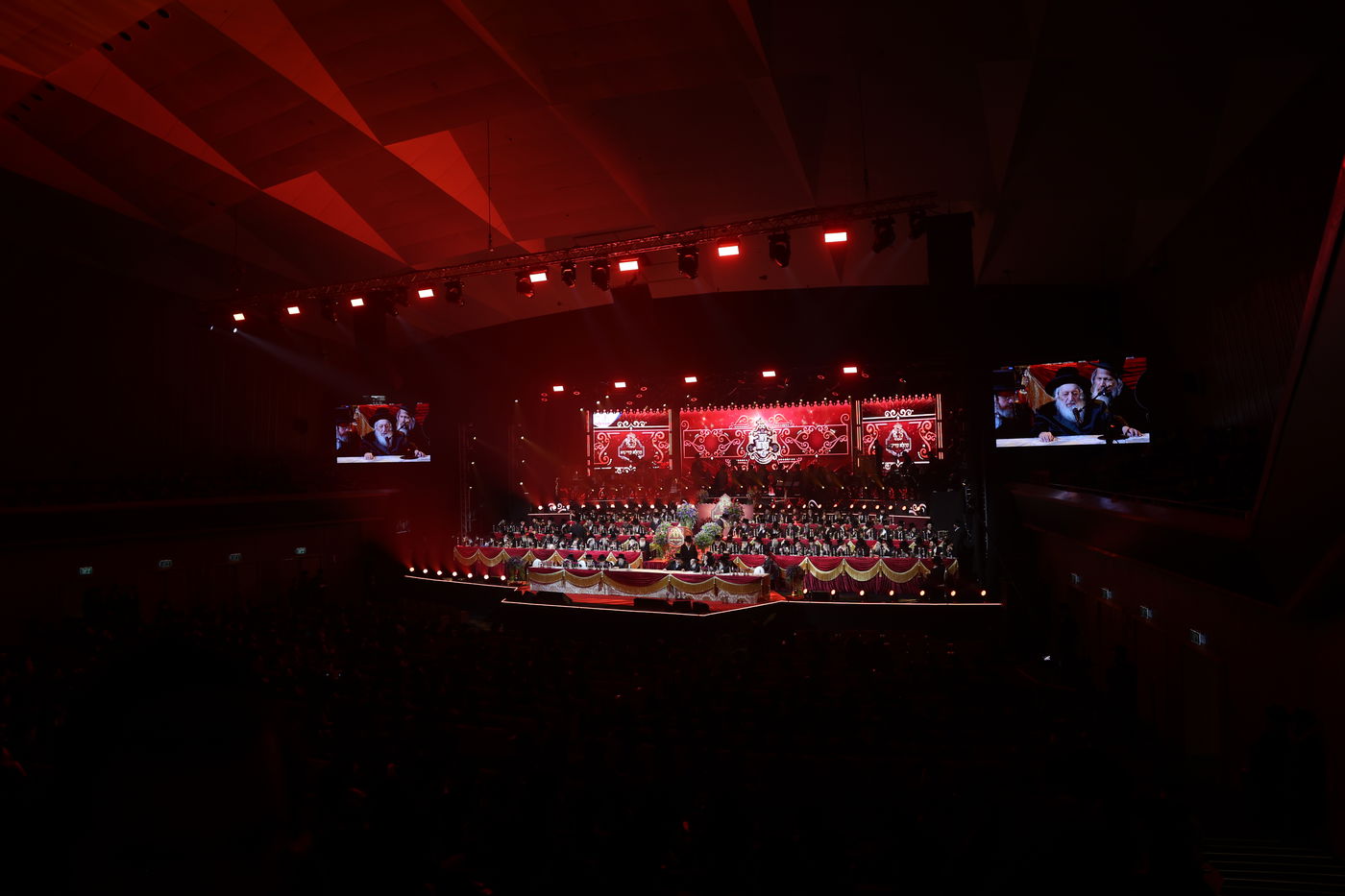 מעמד 'עשר עטרות' בחצה"ק בעלזא 