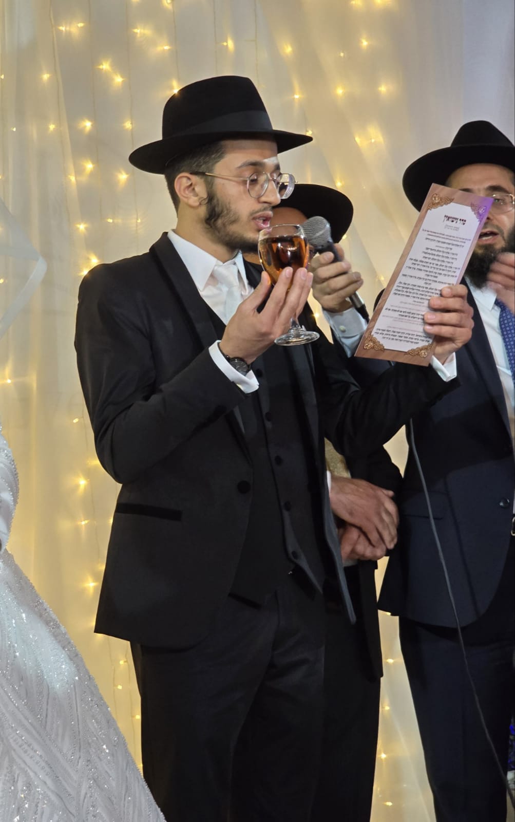 שמחת נישואי נכדת הגר"מ מאזוז