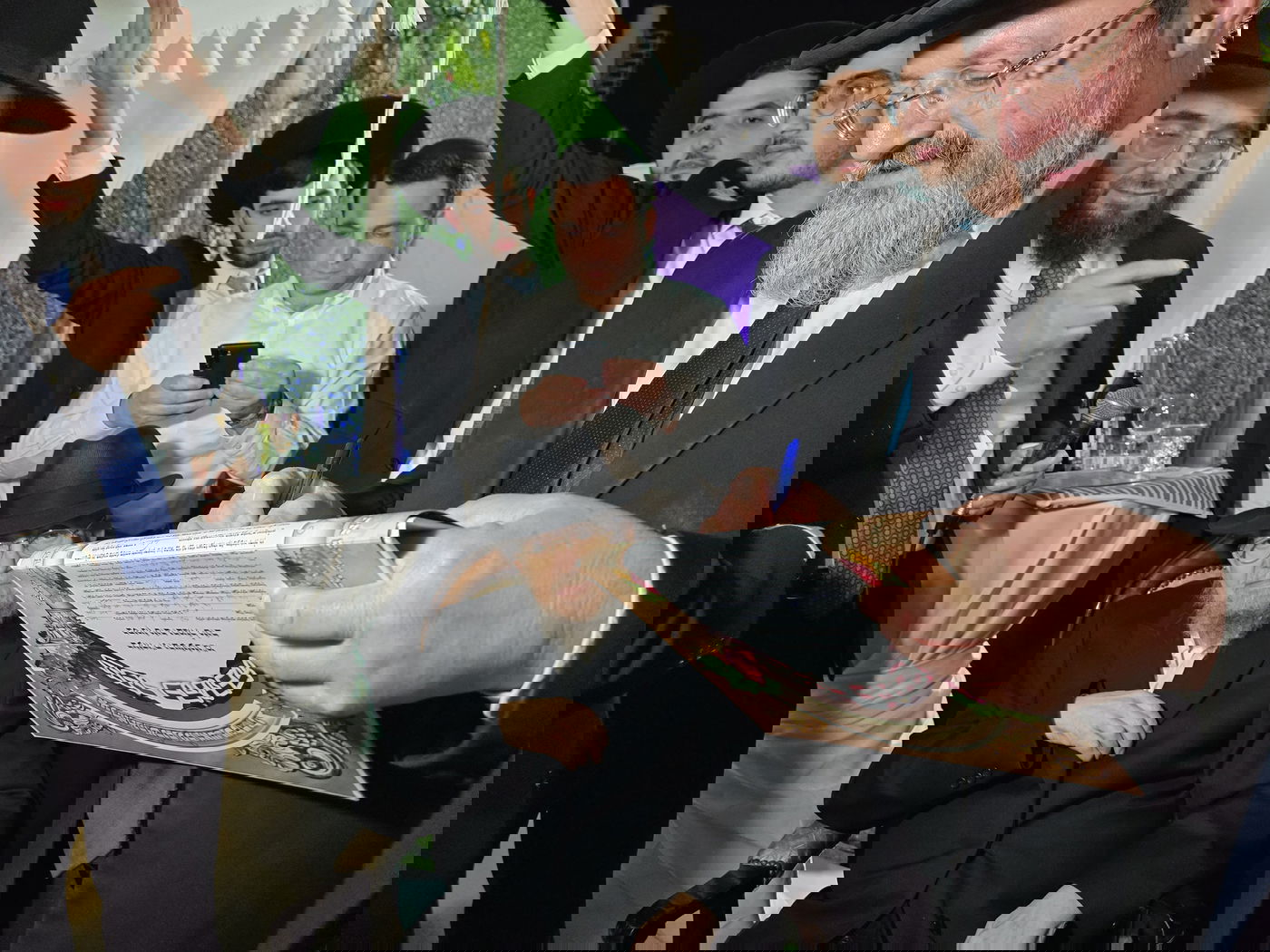 שמחת נישואי נכדת הגר"מ מאזוז