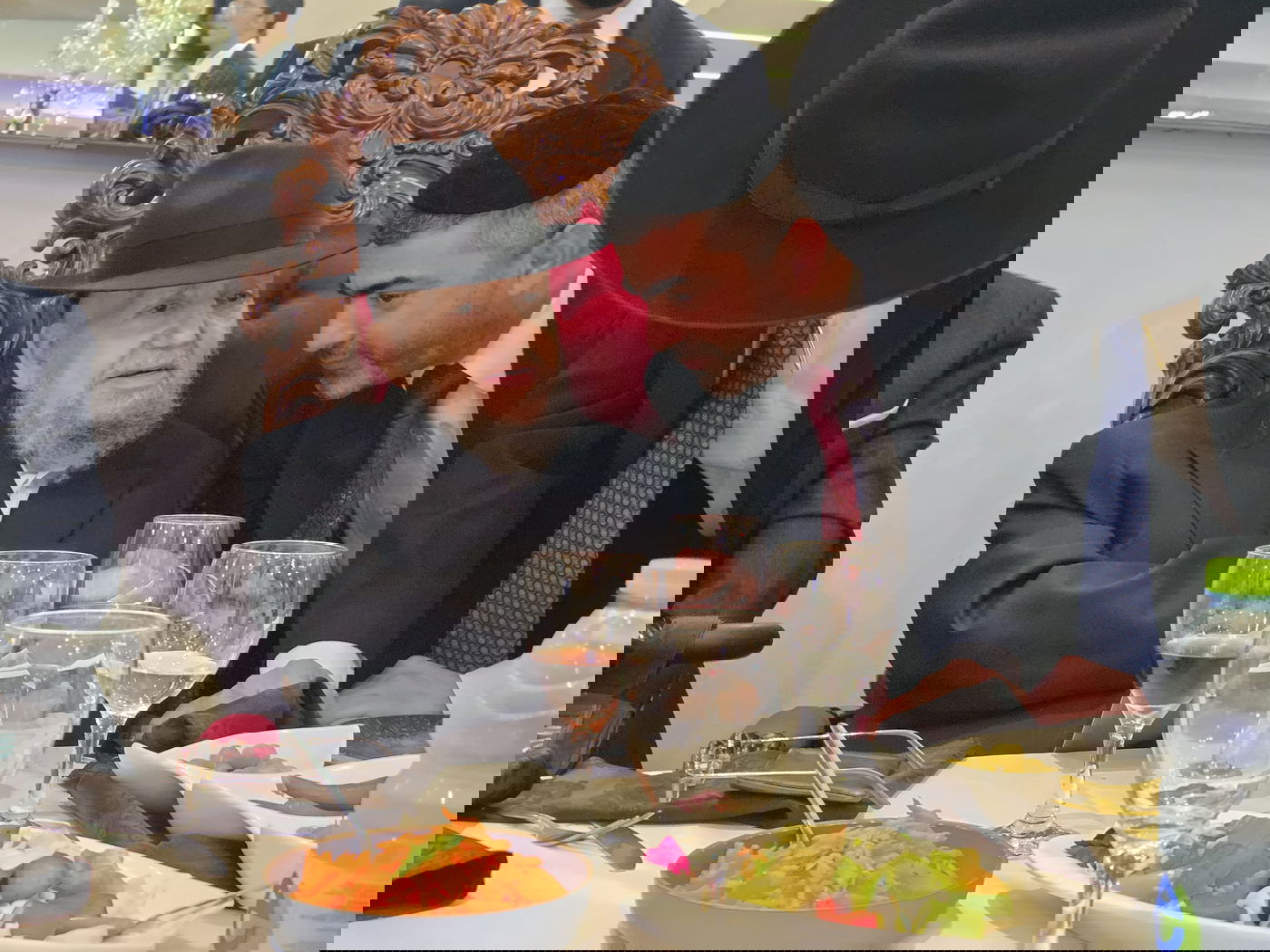 שמחת נישואי נכדת הגר"מ מאזוז