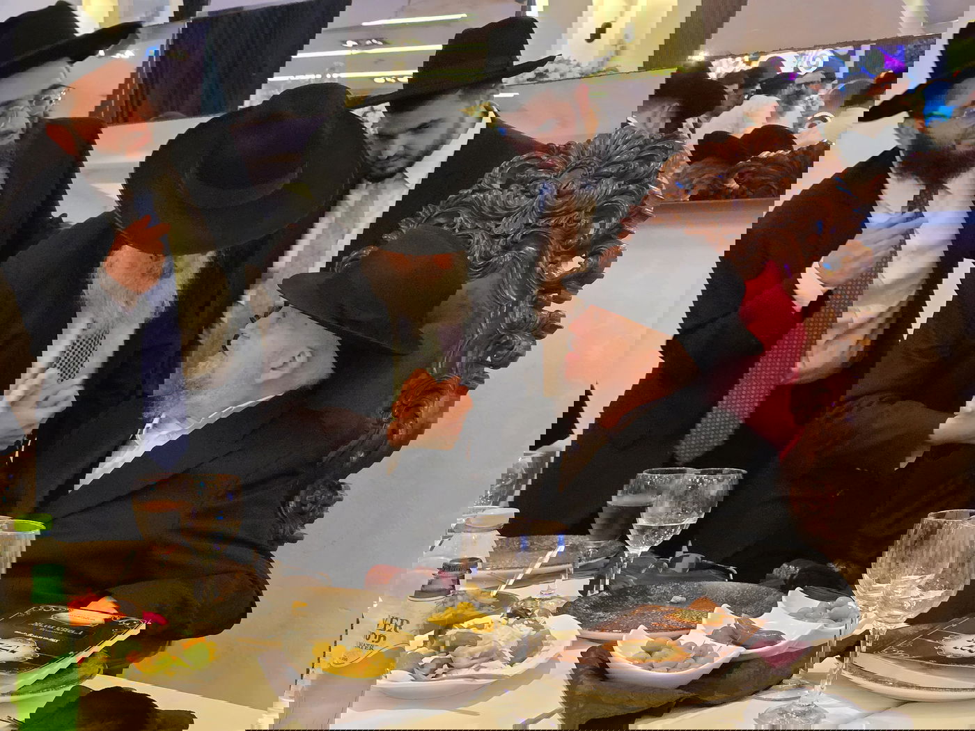 שמחת נישואי נכדת הגר"מ מאזוז