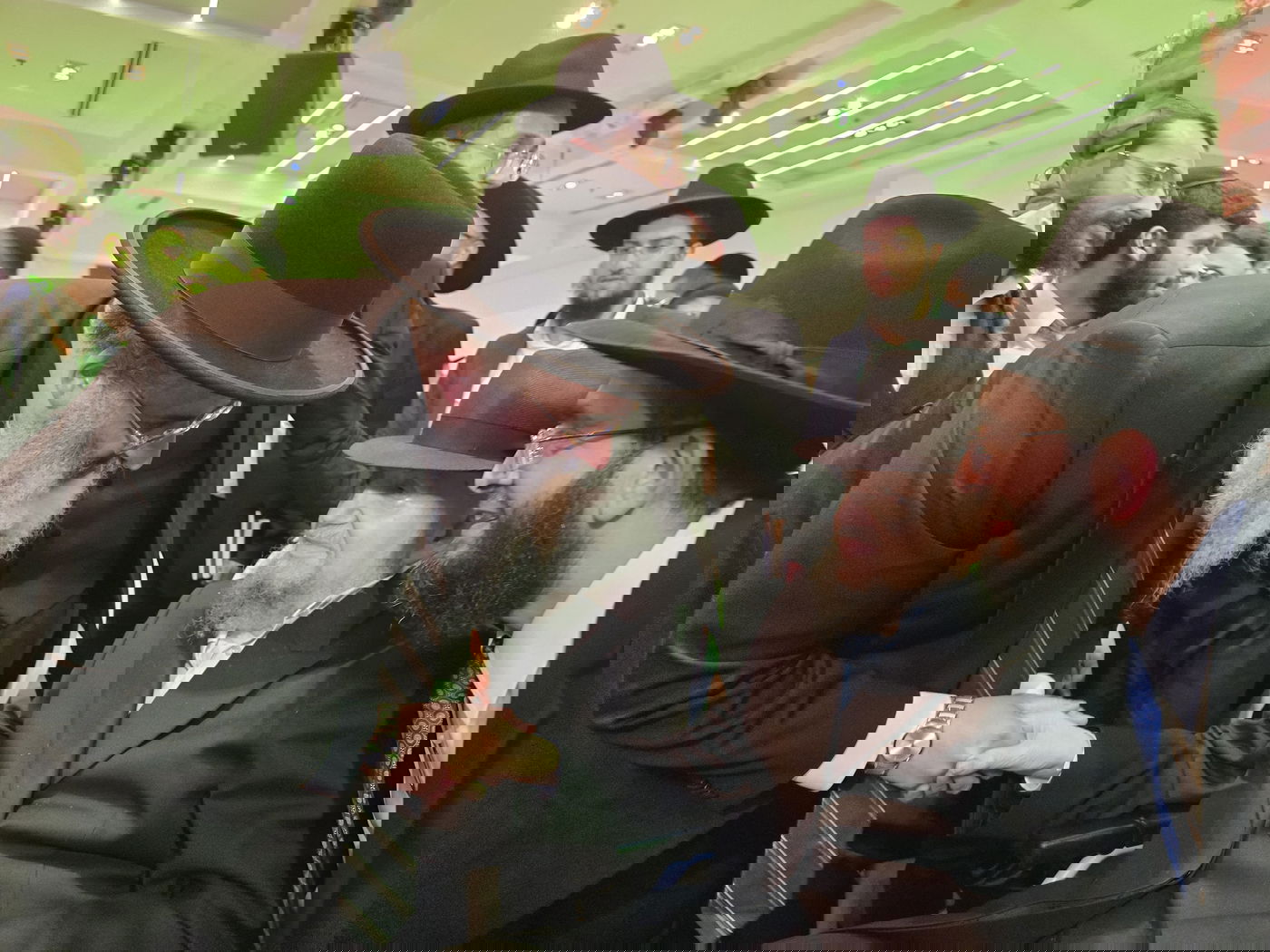 שמחת נישואי נכדת הגר"מ מאזוז