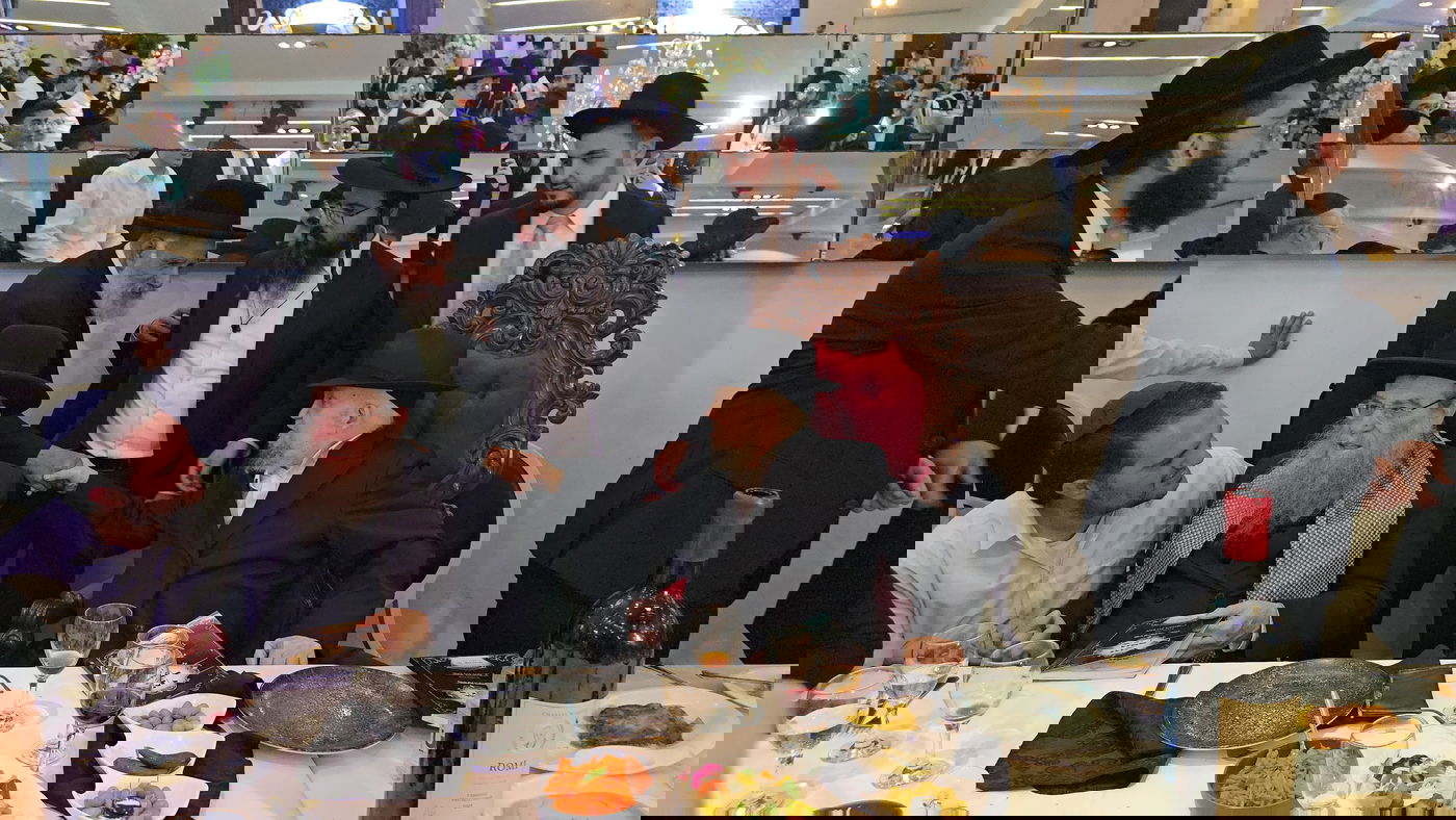 שמחת נישואי נכדת הגר"מ מאזוז