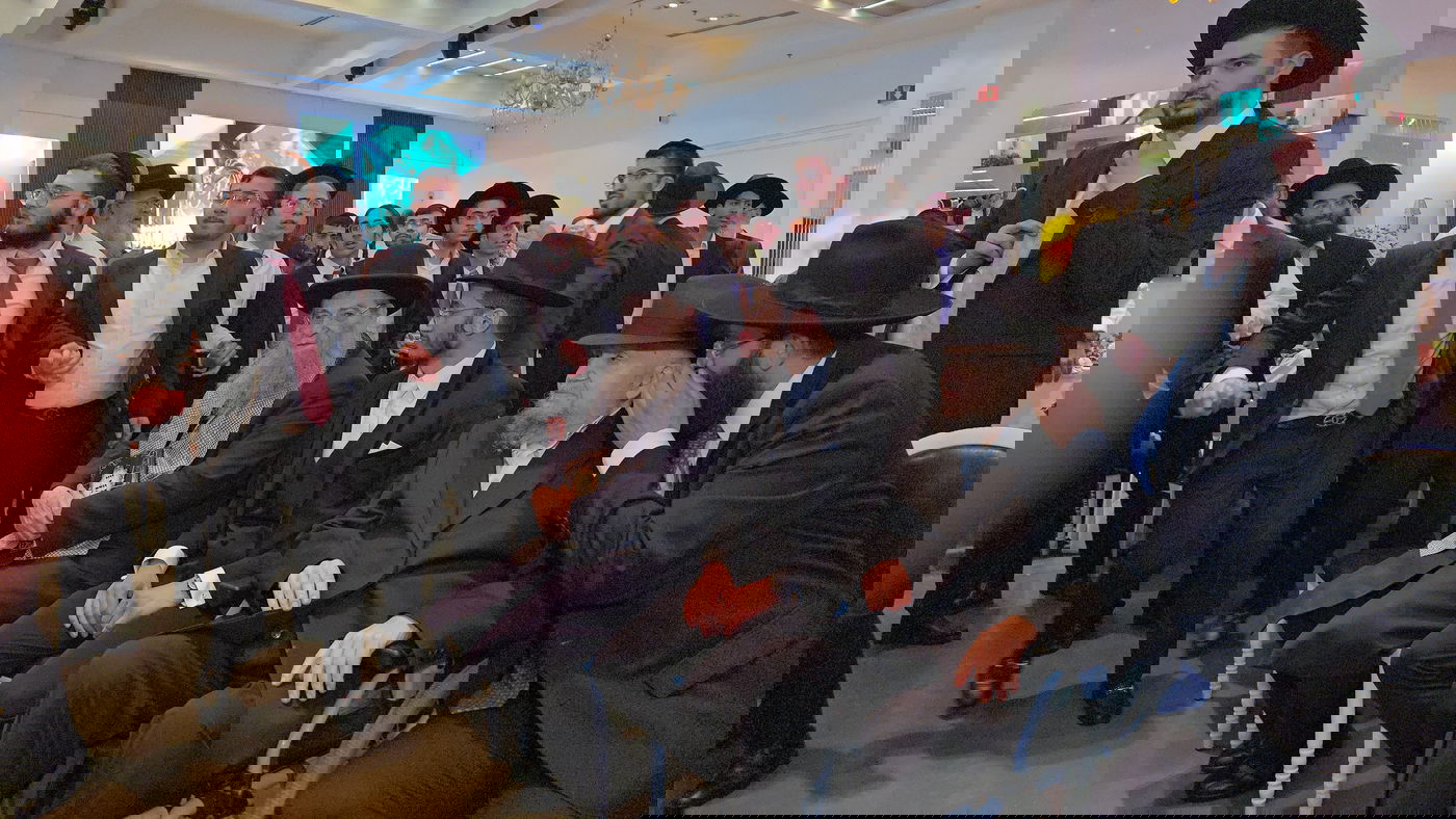 שמחת נישואי נכדת הגר"מ מאזוז