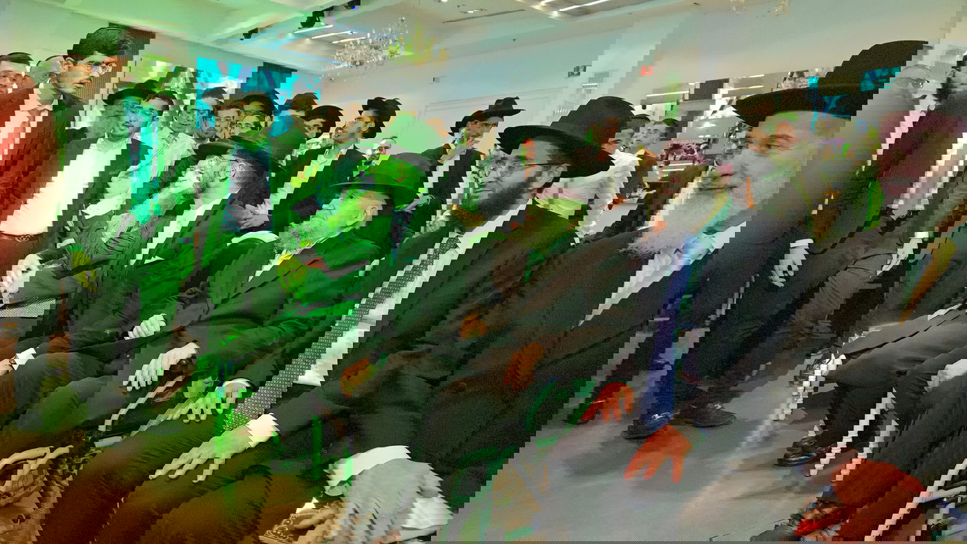 שמחת נישואי נכדת הגר"מ מאזוז