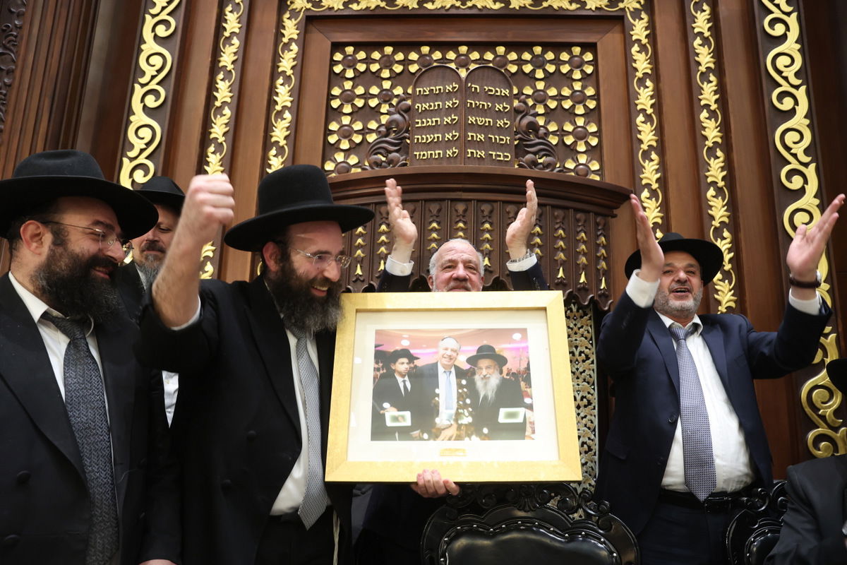 הילולא והכנסת ספר תורה לע"נ הגאון רבי רפאל אליהו ציון סופר זצ"ל