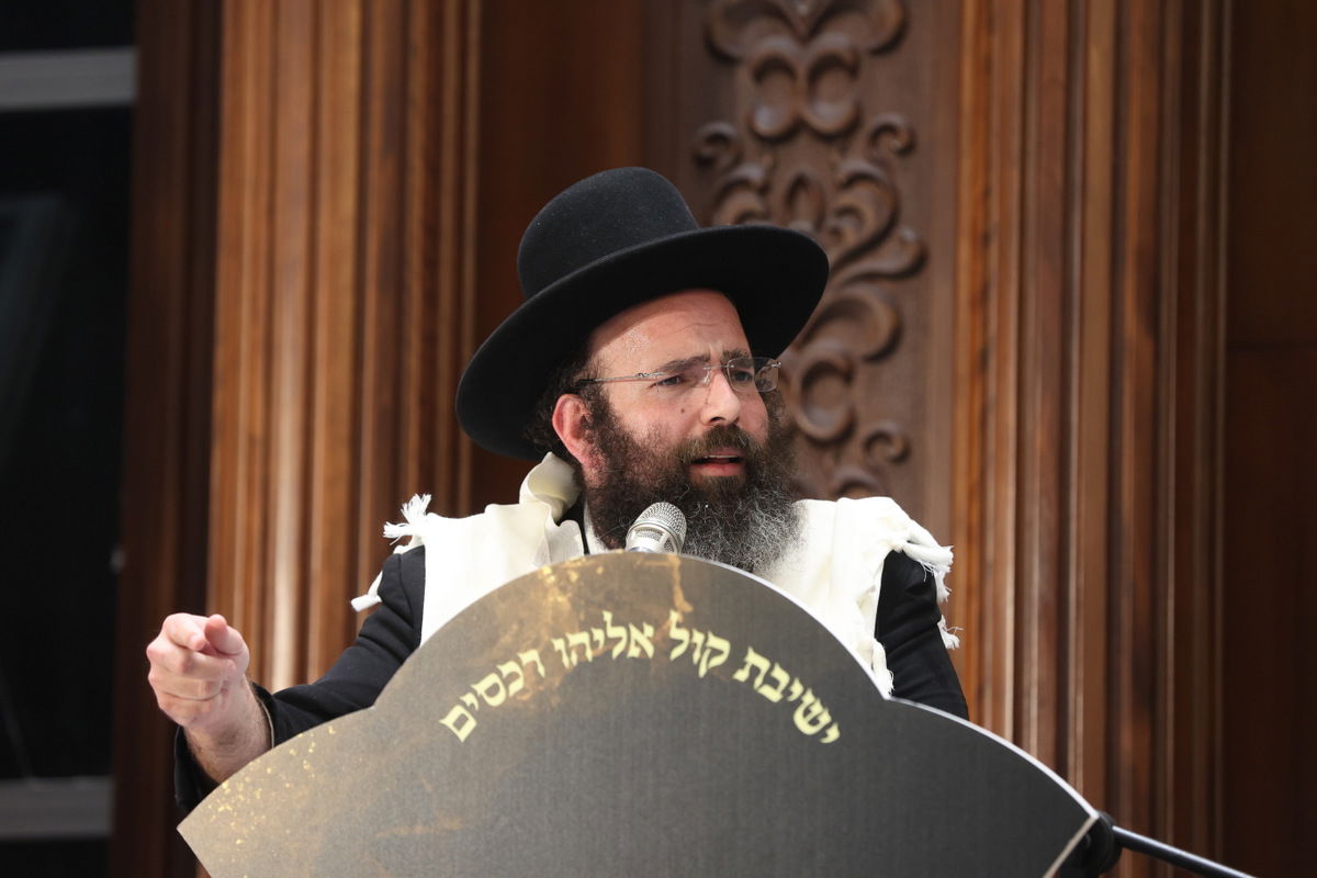 הילולא והכנסת ספר תורה לע"נ הגאון רבי רפאל אליהו ציון סופר זצ"ל