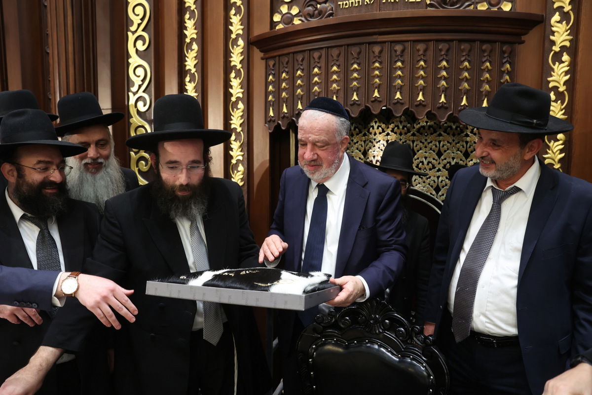 הילולא והכנסת ספר תורה לע"נ הגאון רבי רפאל אליהו ציון סופר זצ"ל