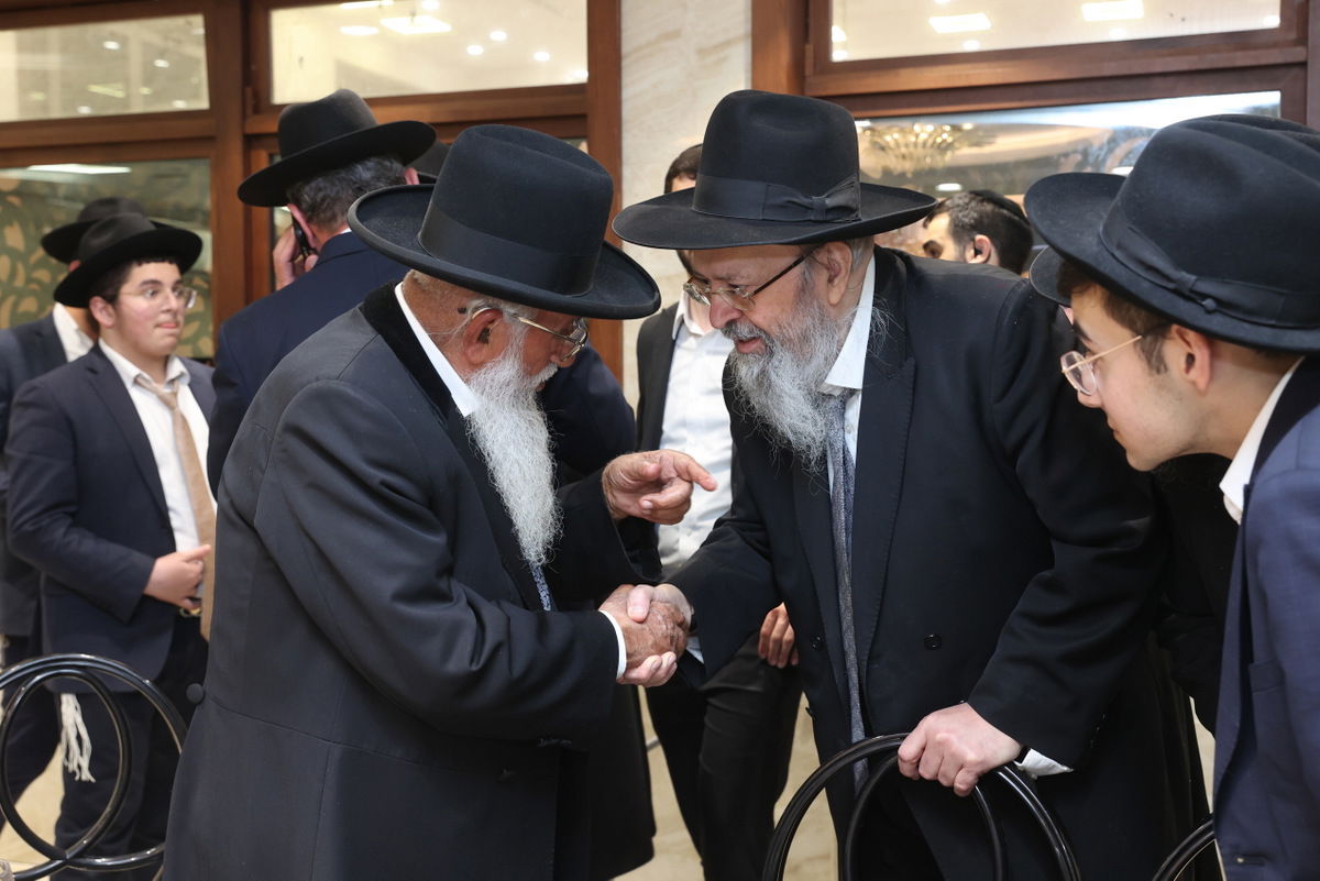 הילולא והכנסת ספר תורה לע"נ הגאון רבי רפאל אליהו ציון סופר זצ"ל