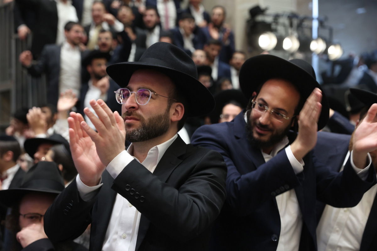 הילולא והכנסת ספר תורה לע"נ הגאון רבי רפאל אליהו ציון סופר זצ"ל