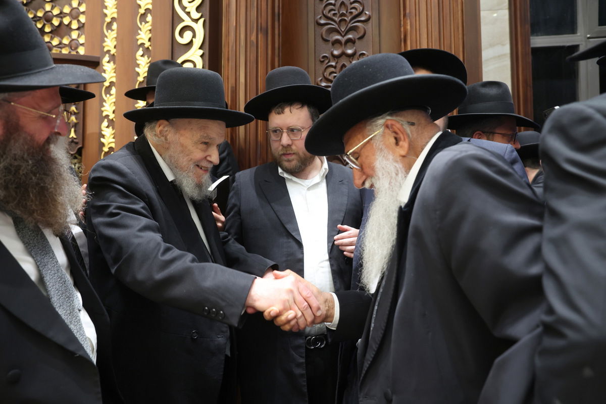 הילולא והכנסת ספר תורה לע"נ הגאון רבי רפאל אליהו ציון סופר זצ"ל