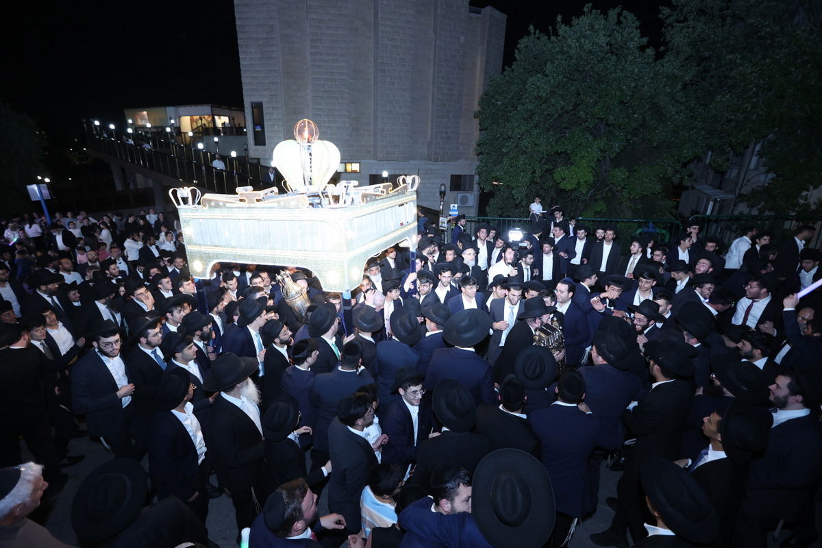 הילולא והכנסת ספר תורה לע"נ הגאון רבי רפאל אליהו ציון סופר זצ"ל