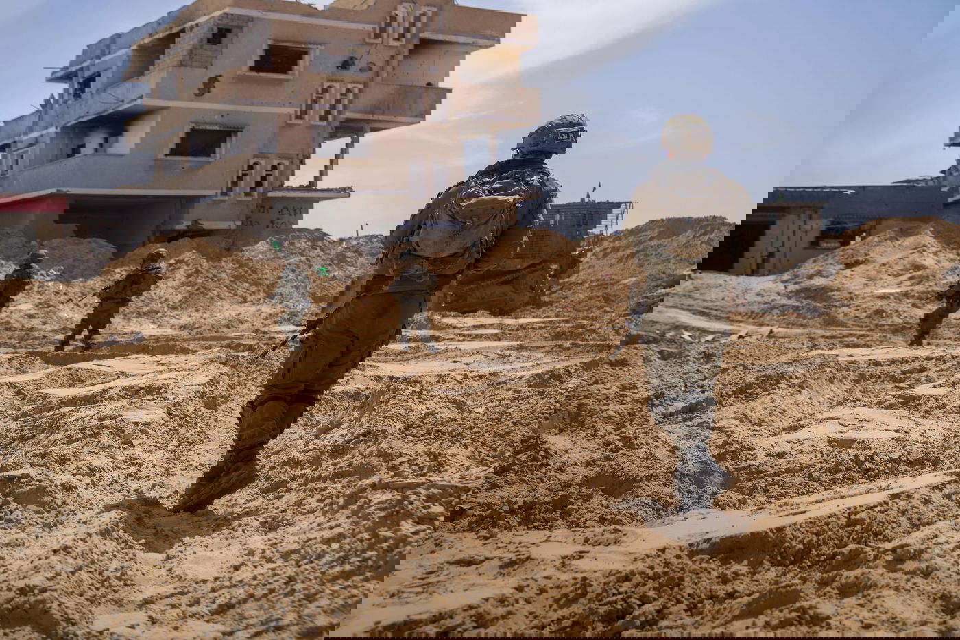 פעילות הכוחות הרפיח והחרמת אמל"ח