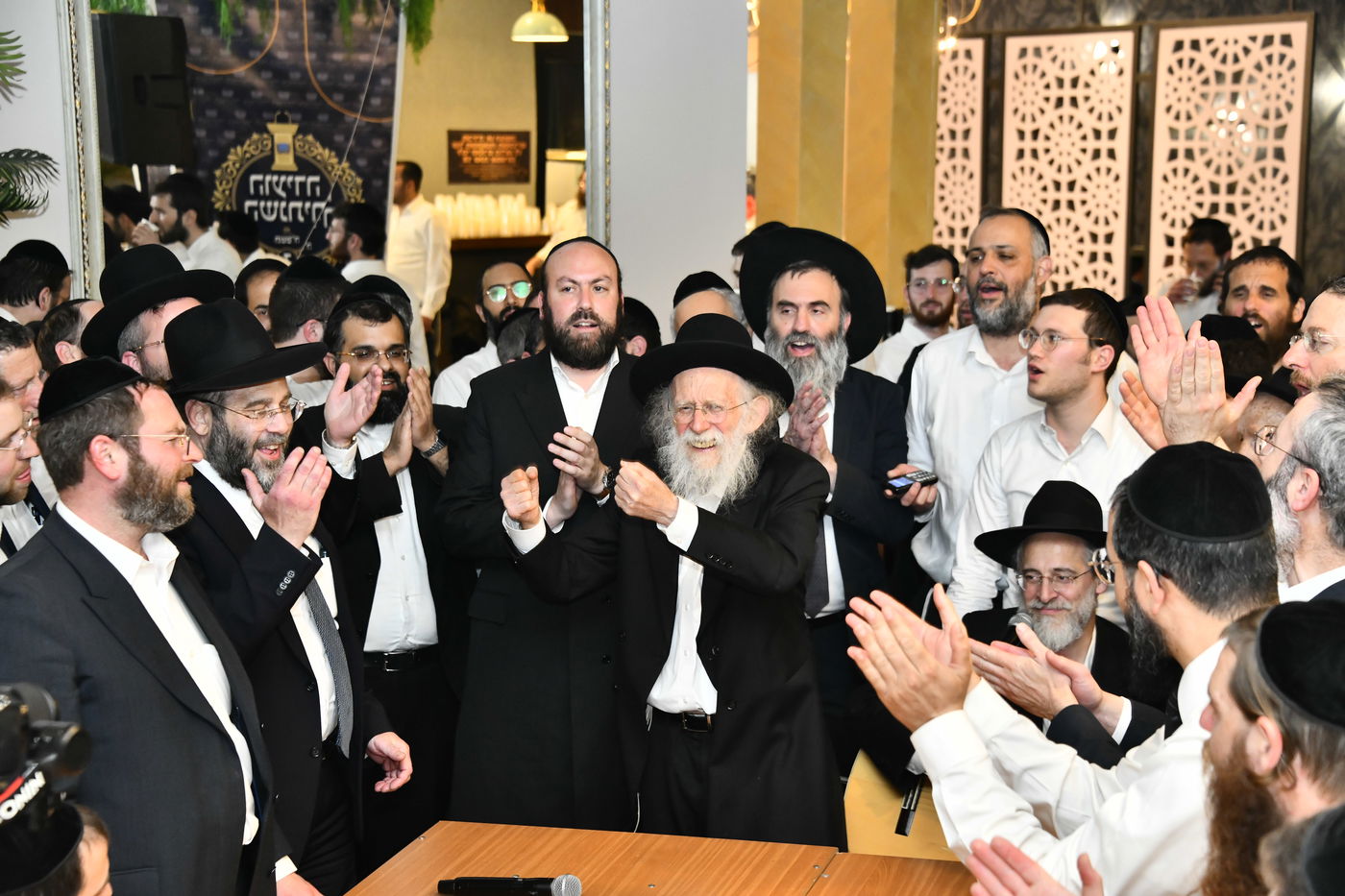 הוועידה השנתית של איחוד בני הישיבות – היום הראשון