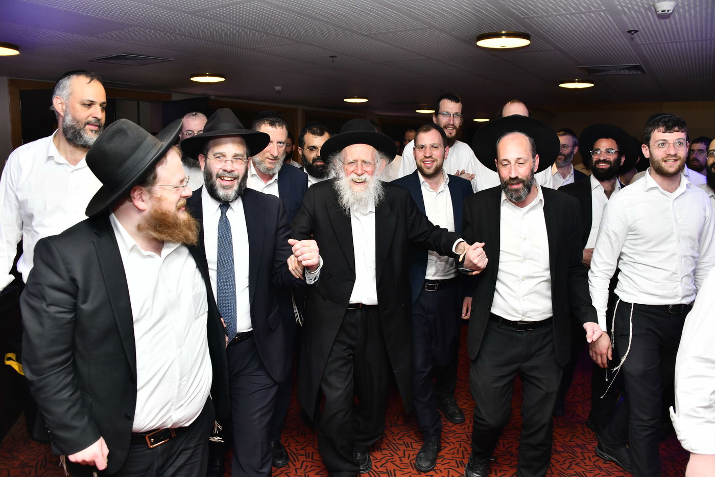 הוועידה השנתית של איחוד בני הישיבות – היום הראשון