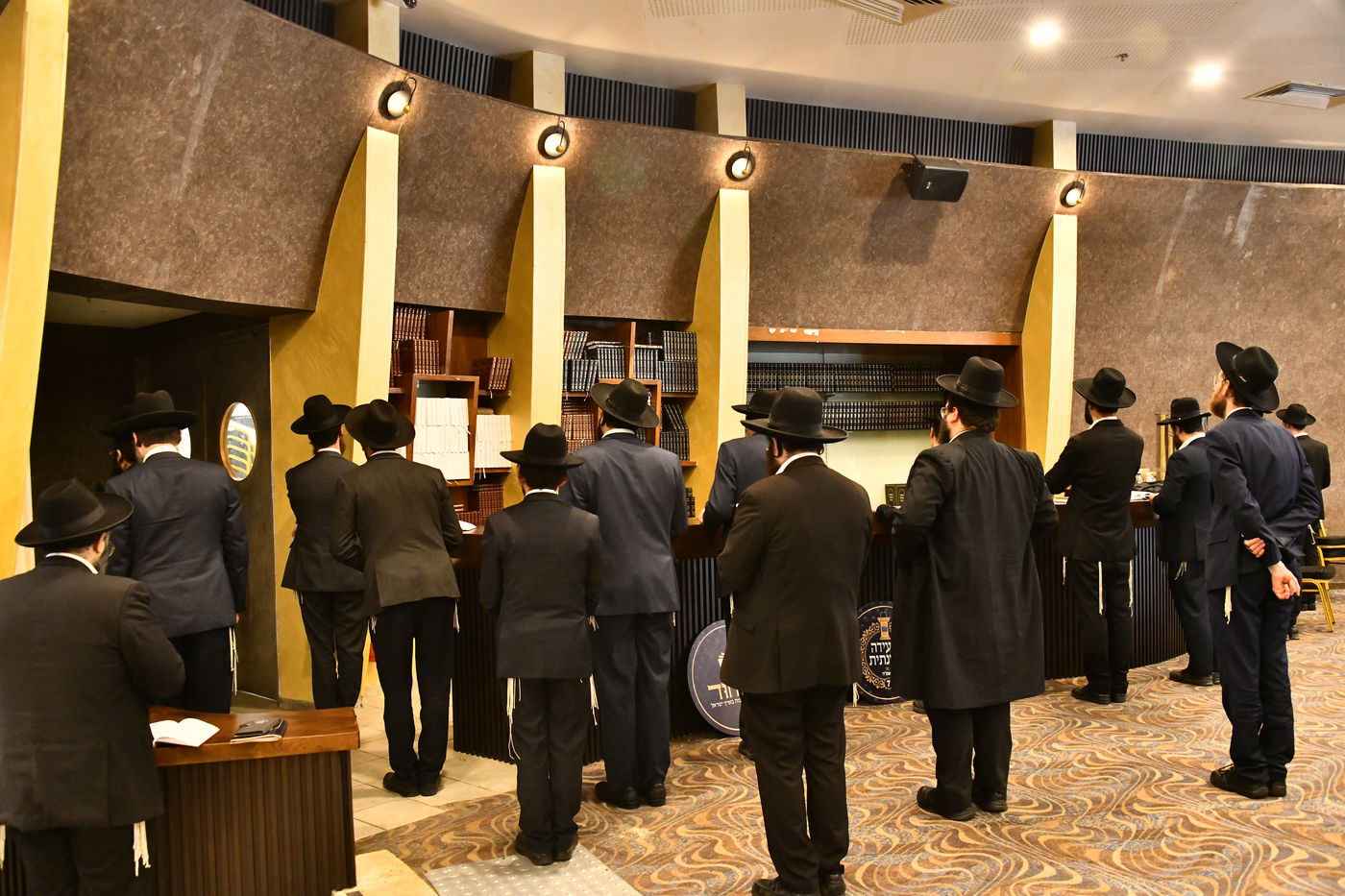 הוועידה השנתית של איחוד בני הישיבות – היום הראשון