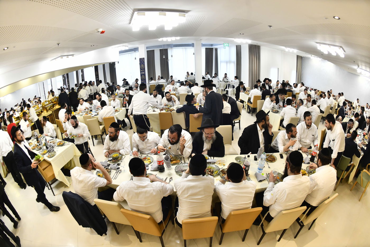 הוועידה השנתית של איחוד בני הישיבות – היום הראשון