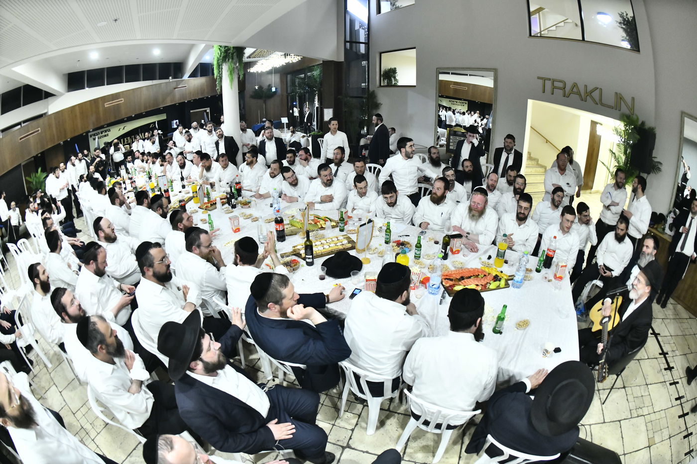 הוועידה השנתית של איחוד בני הישיבות – היום הראשון