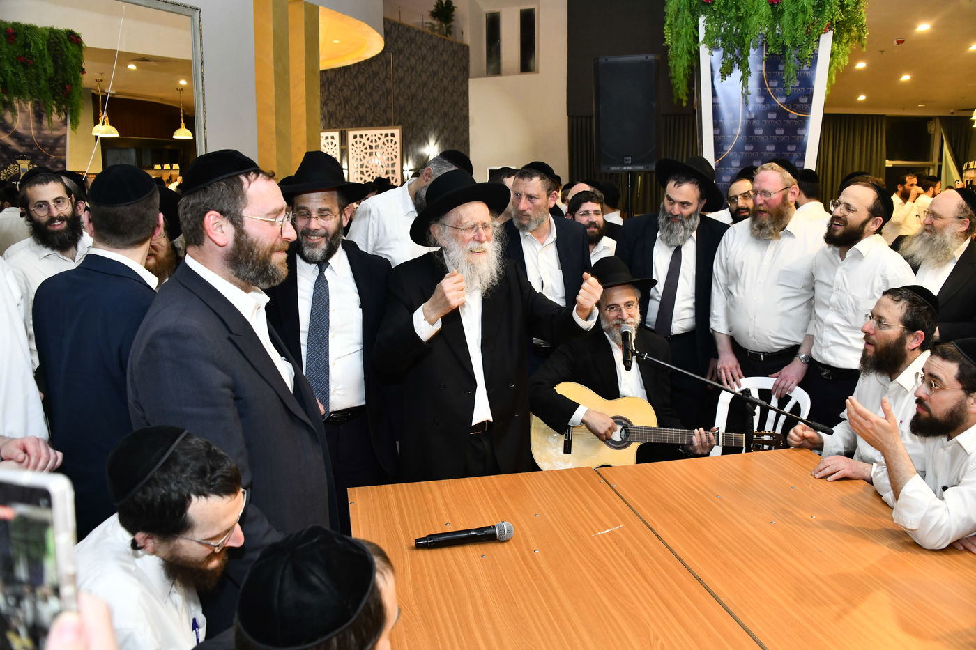 הוועידה השנתית של איחוד בני הישיבות – היום הראשון