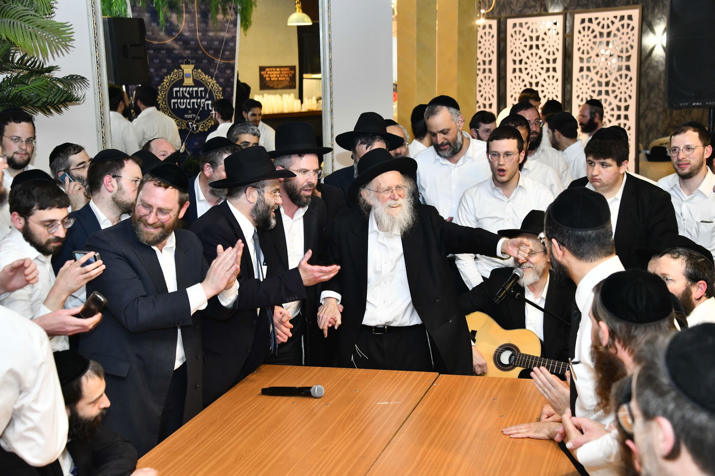 הוועידה השנתית של איחוד בני הישיבות – היום הראשון