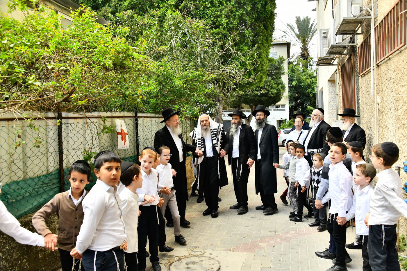 הגרמ"ש אדלשטיין בברכת האילנות 