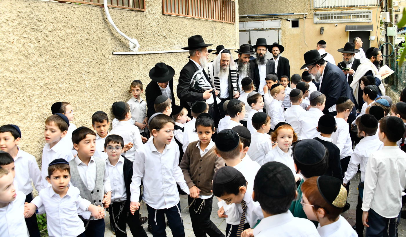 הגרמ"ש אדלשטיין בברכת האילנות 