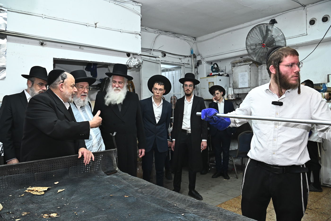 הגרי"מ לאו באפיית מצות