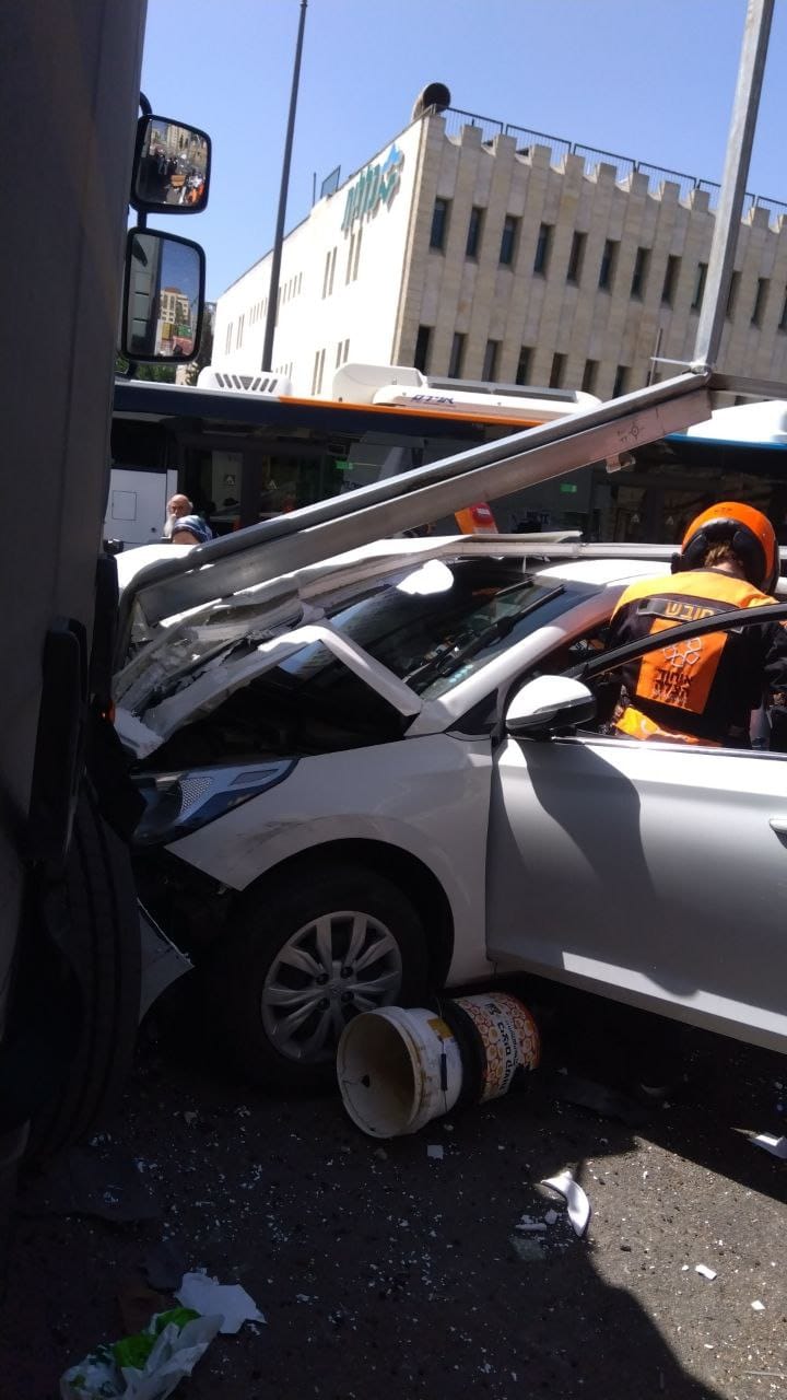 זירת התאונה