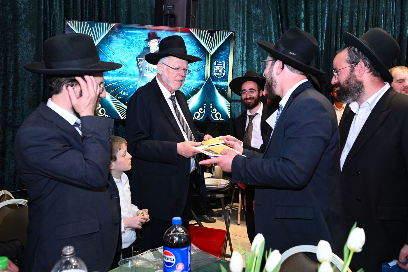 מעמד היסטורי לרגל 25 שנה לרשת מוסדות אורחות תורה