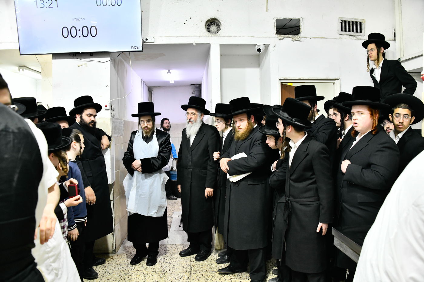 האדמו"ר מסאדיגורה באפיית מצות